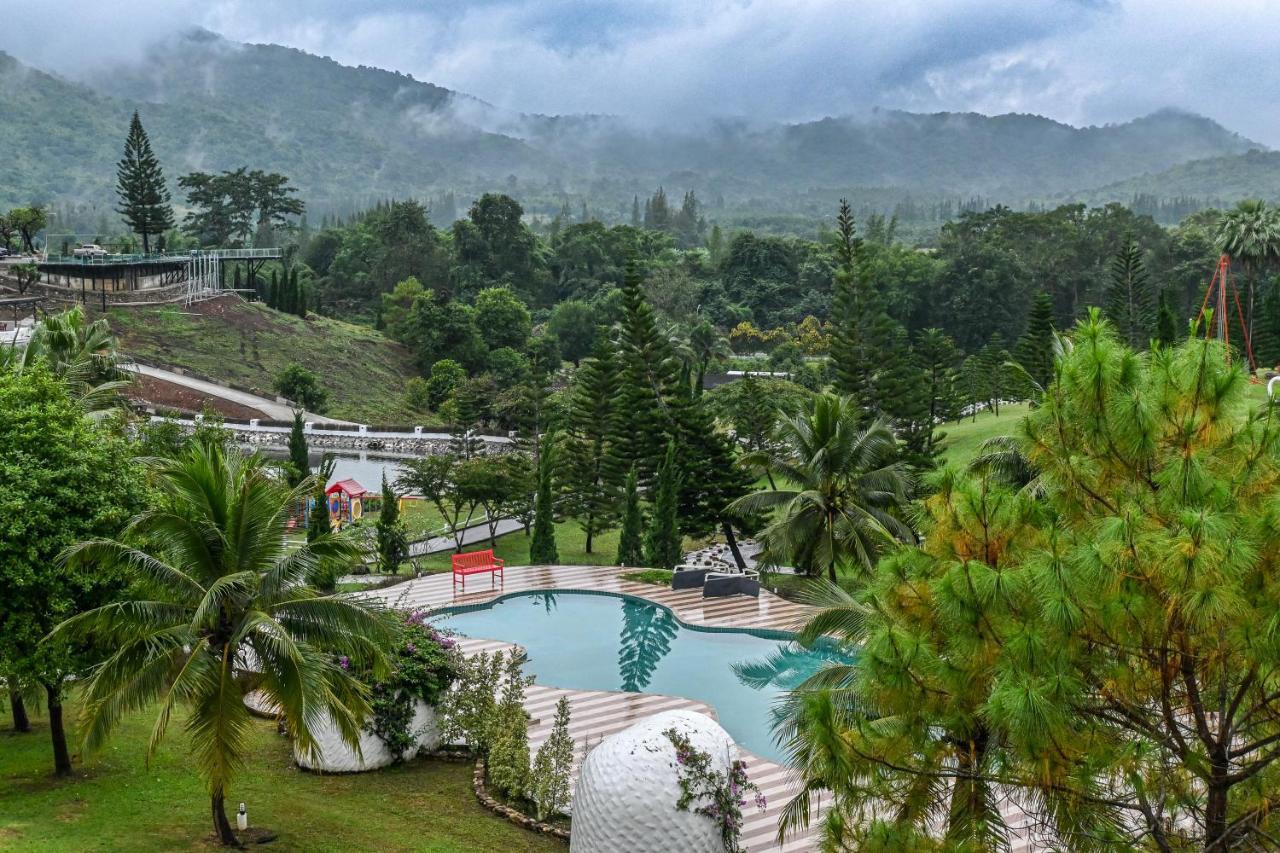 Swiss Valley Hip Resort Suan Phueng Eksteriør billede