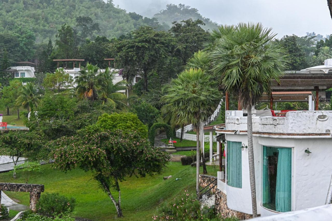 Swiss Valley Hip Resort Suan Phueng Eksteriør billede