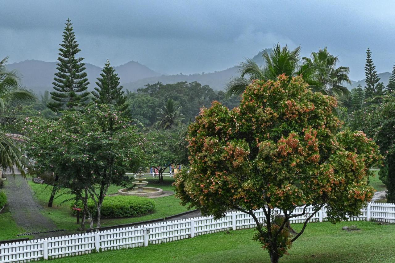 Swiss Valley Hip Resort Suan Phueng Eksteriør billede
