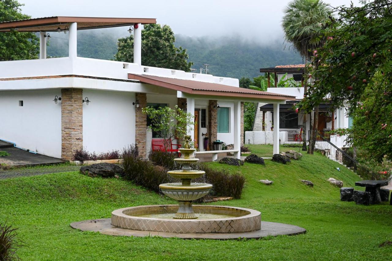 Swiss Valley Hip Resort Suan Phueng Eksteriør billede